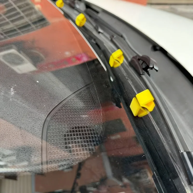 

2pc Windscreen Wiper Anti-Freeze Clips Windscreen Wiper Snow Removal Protection Clips Automotive Windscreen Wiper Accessories