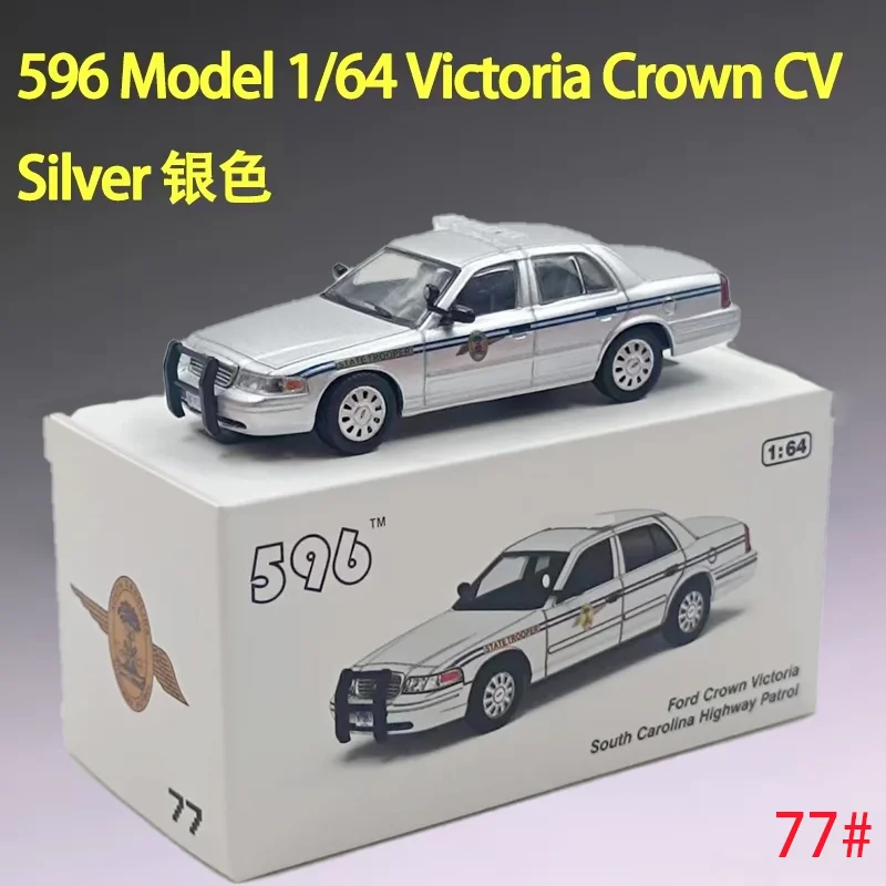 596 1:64 Scale Victoria Crown CV Alloy Simulation Car Model Static Collection Decorated Holiday Gifts Toys Souvenir Gift