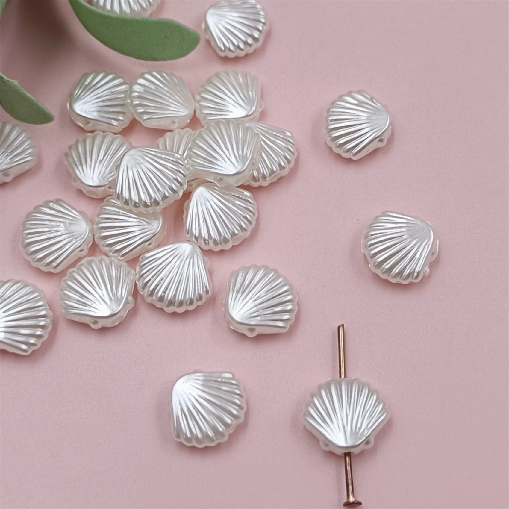 50/100pcs/bag White Imitation Pearl Shell Shaped Beads Handmade DIY Key Chain Earrings Necklace For Jewelry Making