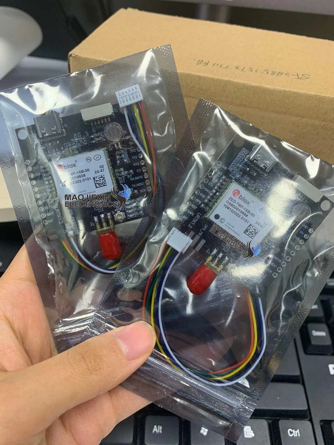 ZED F9P 01B 02B 04B Series High Precision Professional Grade LGA Dual Band GNSS Module Dr-one Develop Board G-PS Module