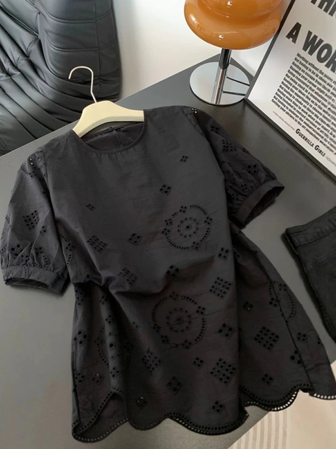 

Black Asymmetrical Pure Cotton Short Sleeve Shirt Women's Summer 2026 New plus Size Loose Meat Covering Unique Top