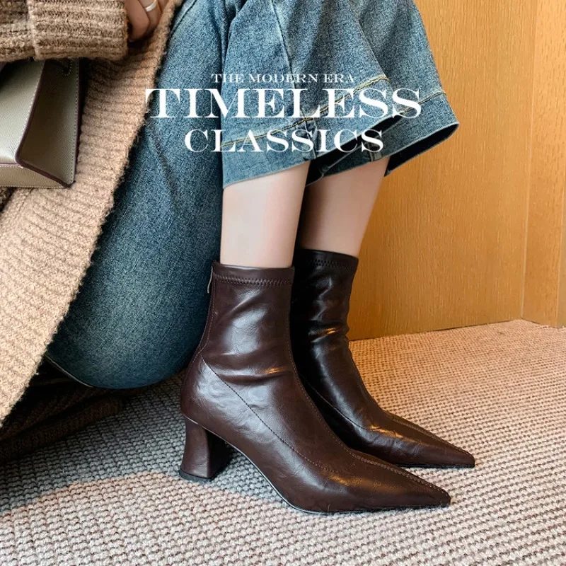 Elegant Pointed Toe Short Boots Women's Chunky Heel British Style Genuine Leather Slim High Heel 2026 New Soft Leather
