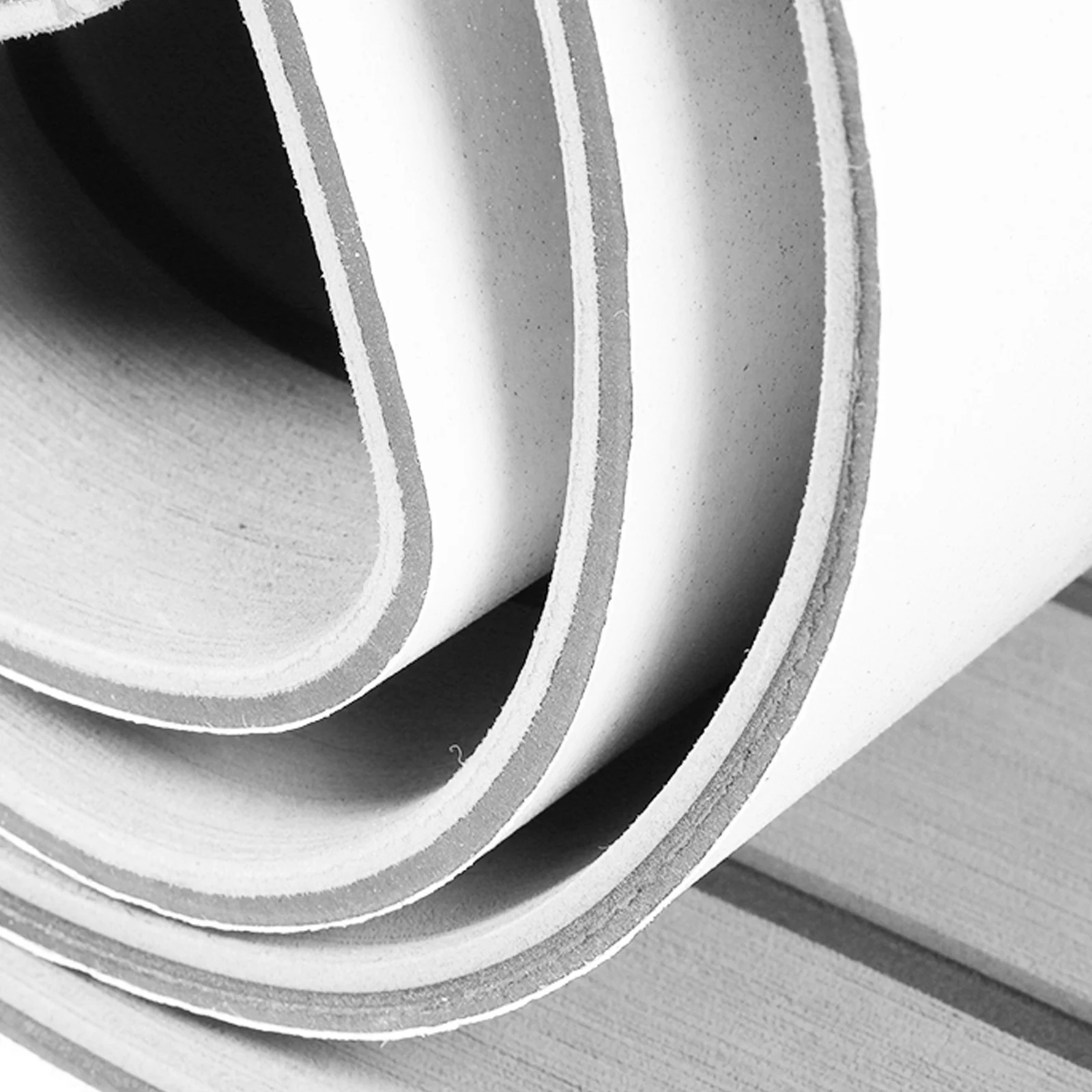 

Marine Anti-Skid Deck Mat 1 Roll Eva Foam Boat Flooring Self-Adhesive Yacht Deck Cushion Heat Resistant Easy Cut to Fit