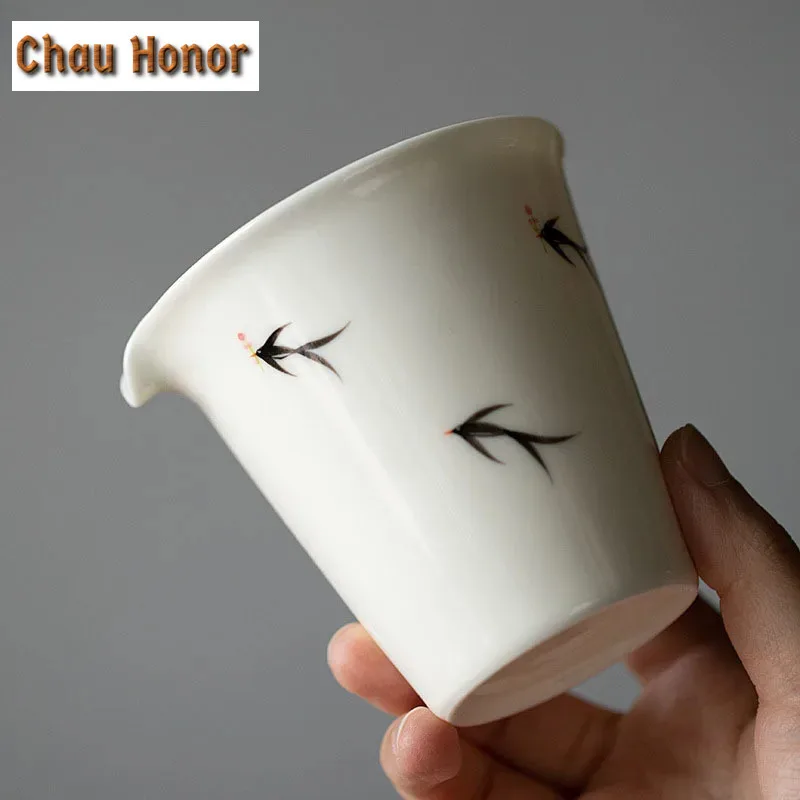 190ml Pure Hand-painted Swallow Elf Art Fair Cup Household Ceramic Tea Dispenser Chahai Japanese Tea Pitcher Kungfu Teaware Set