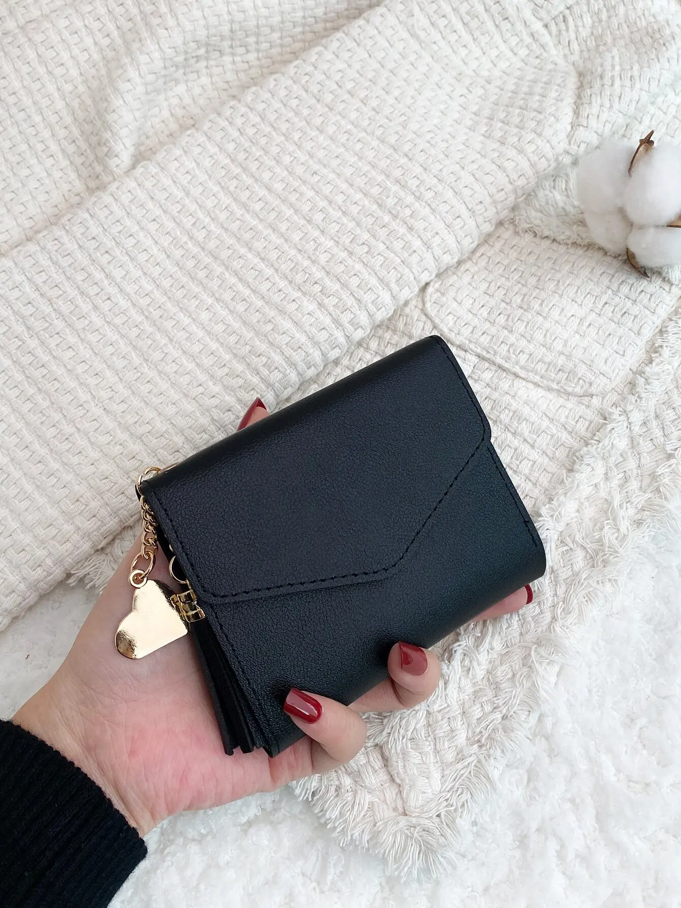 

Tassel Decor Fold Over Credit Card Small ID Window Slim Women Wallet Mini Lightweight Leather Cash Card Holder Minimalist Fashio