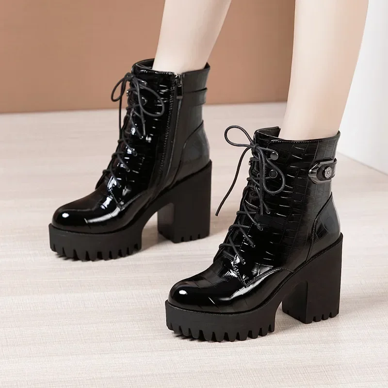 Small Size 32-43 British Patent Leather Shoes Plush Winter 2022 Women\'s Block High Heels Boots Chunky Platform Short Boot