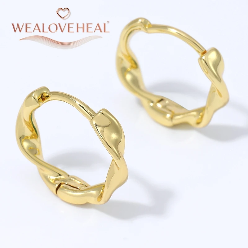 1 Paar 18K vergoldete Messing-Möbius-Twist-Huggie-Creolen für Damen, geometrische kleine Ohrringe für den Alltag, Party oder als Geschenk – Detail 19