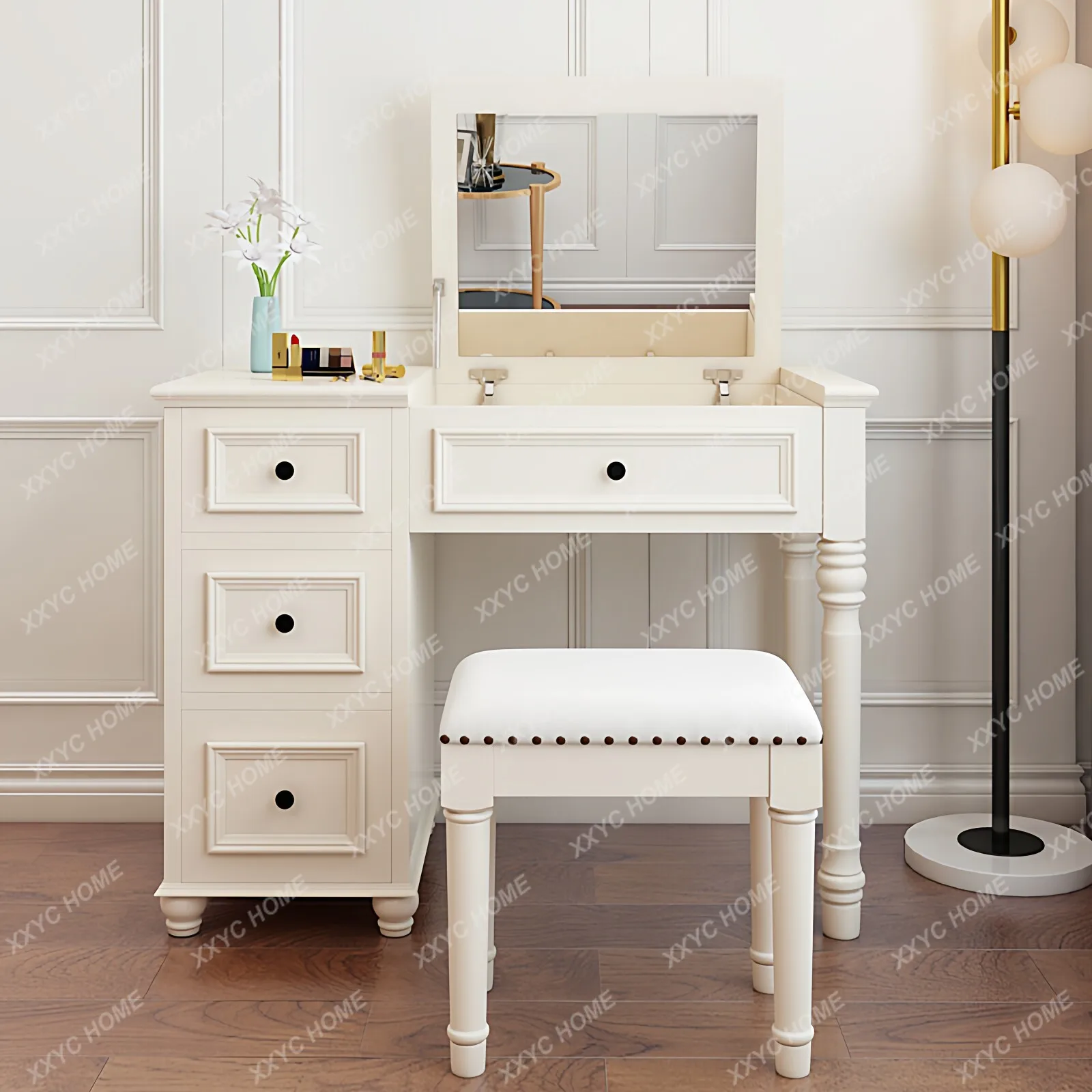 Solid Wood Vanity Table Modern Simple Dressing Table for Small Apartment Bedroom