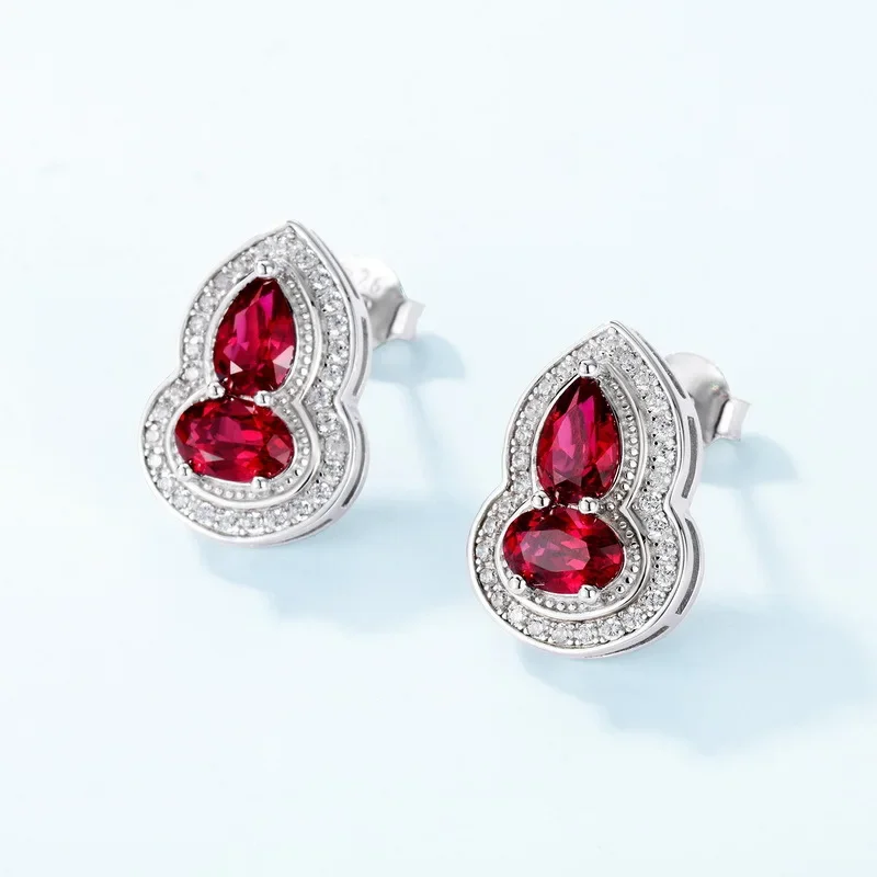 Cultivated Ruby Gourd Light Luxury Earrings Cultivated Color Baby Stone PT950 Platinum Premium Earrings Exquisite