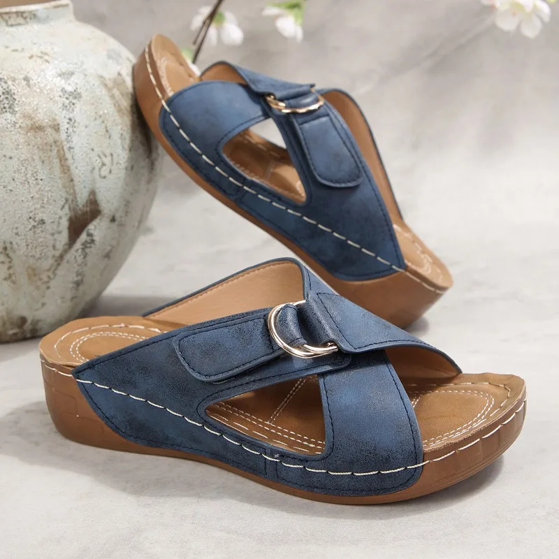 

Thick Heel Large Size Cross Roman Slippers Women Platform Open Toe Outdoor Lightweight Beach Slope Heel Womens Sandals
