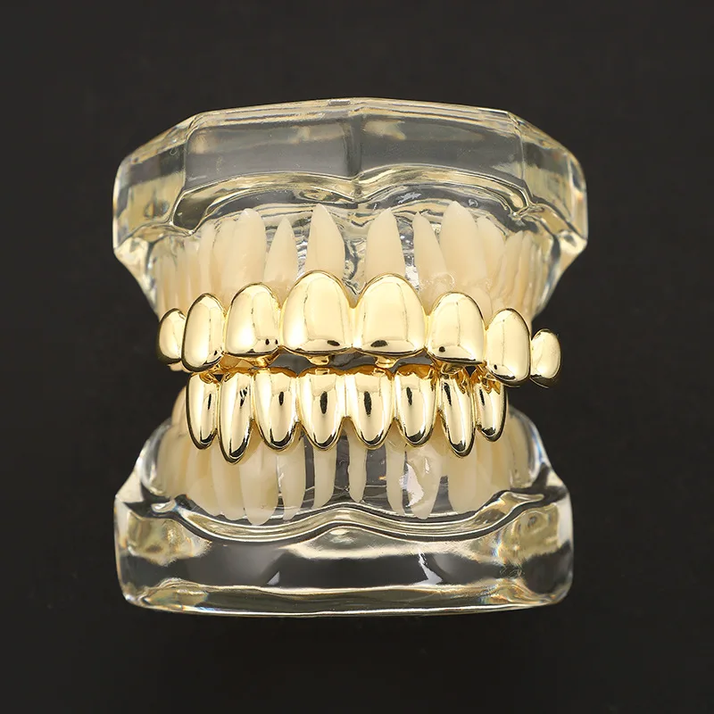 Hip-Hop Irregular Eight-Teeth Dental Braces Grillz Are Suitable For Both Men And Women As A Shiny Gold Tooth Accessory Item.