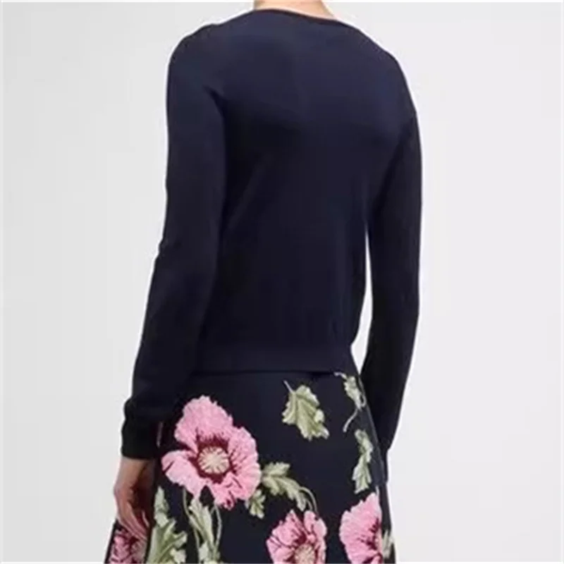 Cardigan for women 2024 Autumn New Flower Embroidered Long Sleeve Top Wool blend knitwear Elastic knit slim fit women's sweater