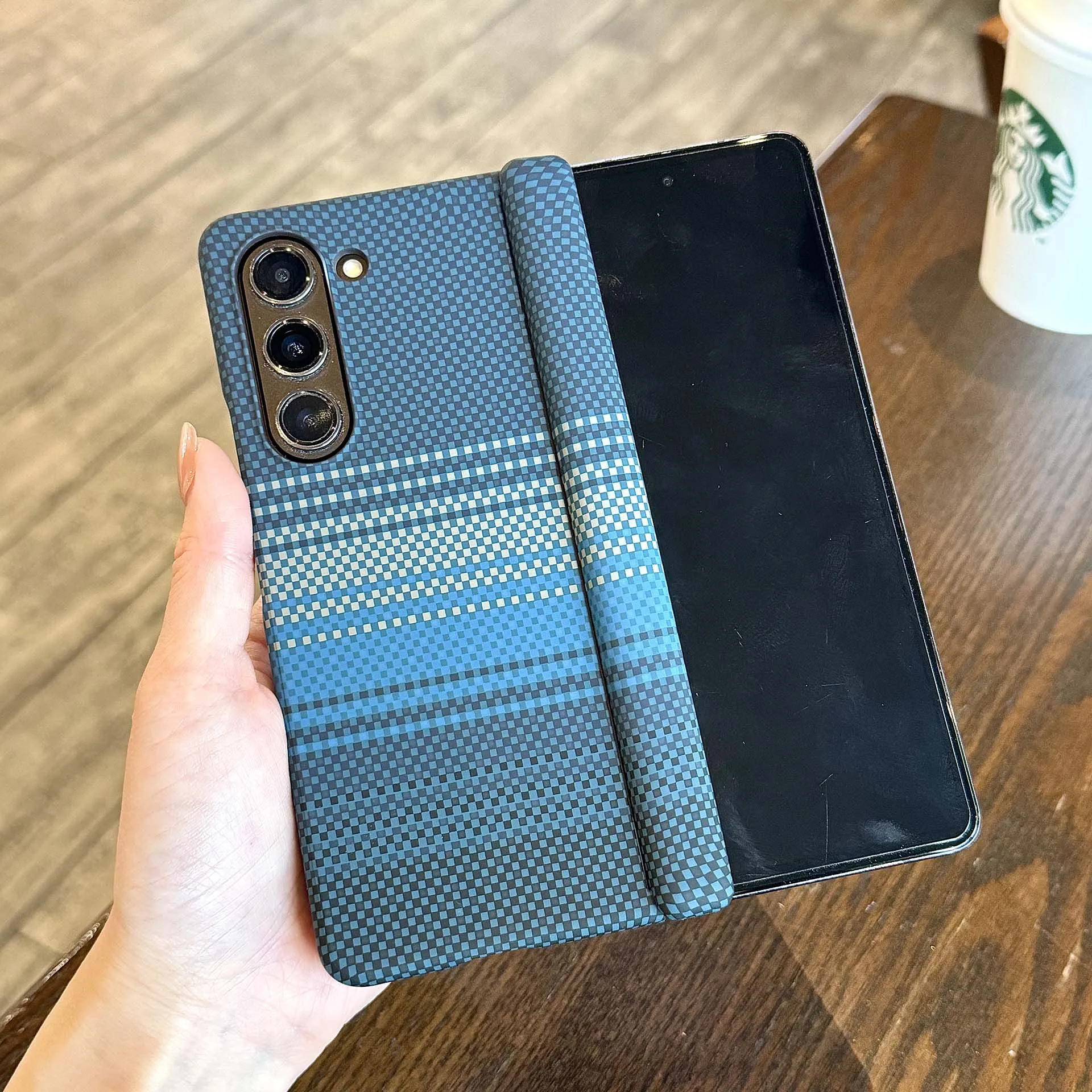 Thumbnail 4 - #56 Samsung Z Fold 4 Cases Comparison Guide