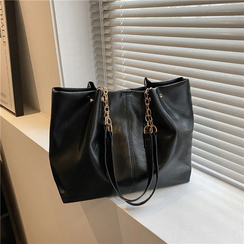 Fashionable Soft Leather Tote Bag Underarm Women's Bag 2025 New Style Simple Stylish Single Shoulder Bag for Casual Use