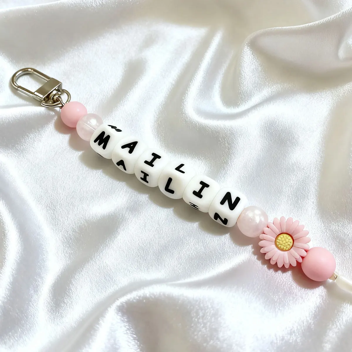 Personalized Custom Daisy Silicone Keychain, Beaded Bag Charm
