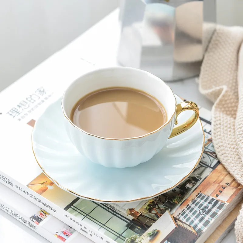 Pink Cute Creative Porcelain Cup And Saucer Ceramics Coffee Cup Simple Tea Sets Modern Design Home Flower Red Tea Cup