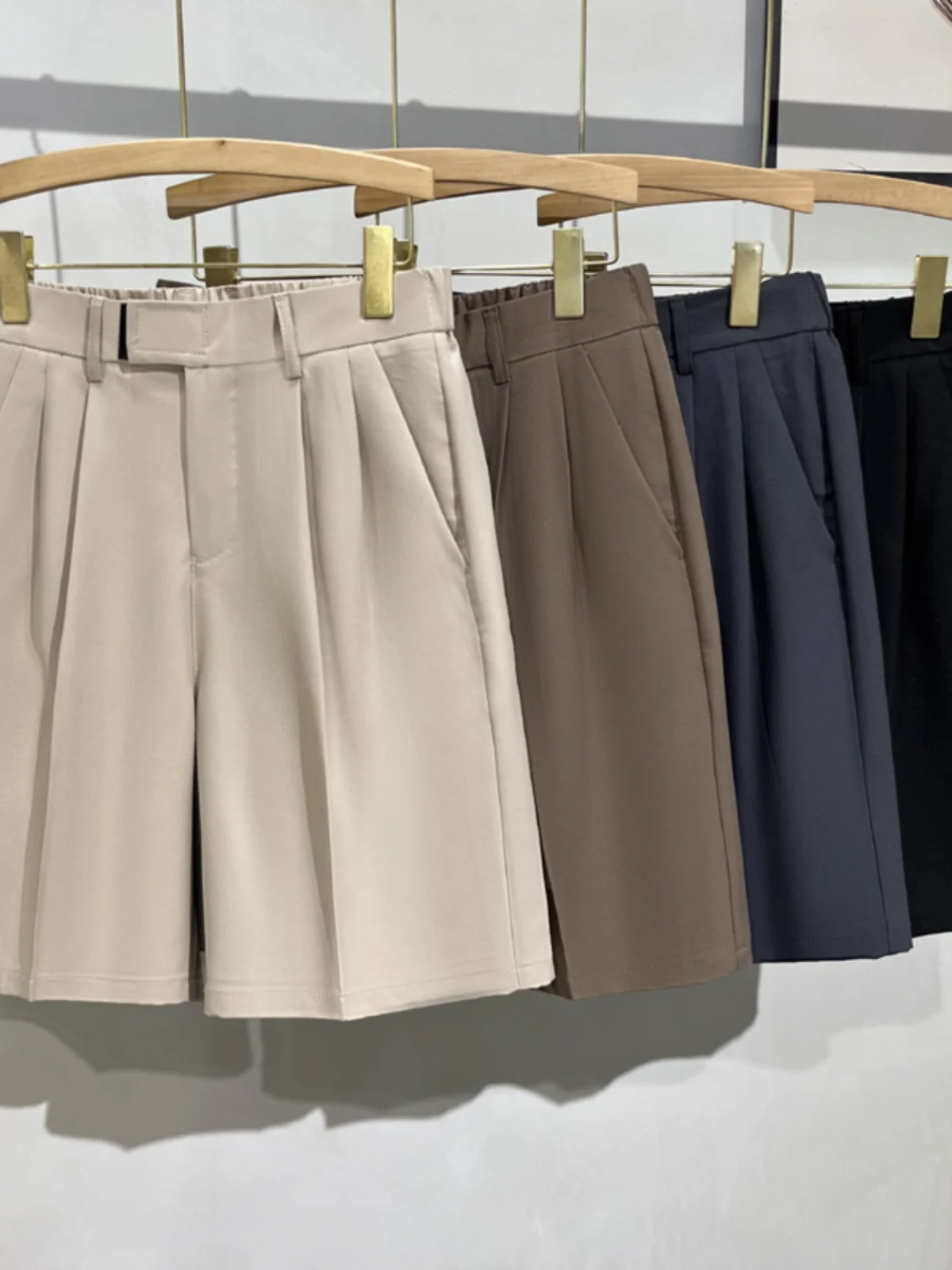 

Летние тонкие мужские брюки-шорты: драпированные, повседневные, молодежные, не требующие глажки, классические, однотонные, прямого кроя, укороченные