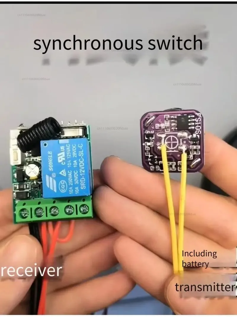 5V, 12V, 24V Wireless Synchronous Switch Remote Controller. The Remote Control Switch Works as Soon as It Is Powered On