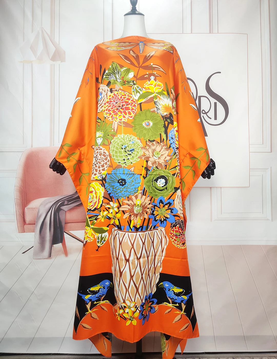 

Kuwait 2023 Fashion Muslim Lady Eid Mubarak Boho Silk Kaftan Dress Oversized African Sexy lady Beach Loose Abaya Prayer Clothes