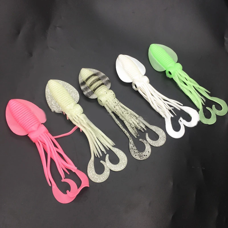 18cm Fishing Soft Lure Luminous/UV Squid Jig Fishing Tuna Lures Octopus Skirts Sea Fishing Wobbler Bait Lure Leurre