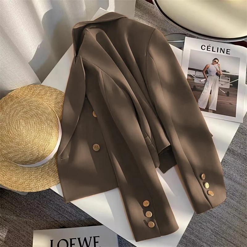 

Весна 2025: Женский укороченный пиджак кофейного цвета в корейском стиле, универсальный, модный, для уличной моды, подходит для невысоких, из полиэстера