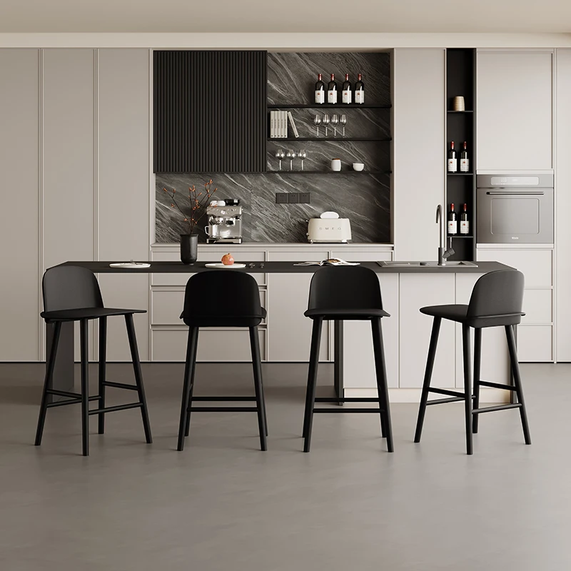 Bar nordico in legno massello, sedia sgabello da bar designer creativo semplice caffè sgabello alto negozio di tè al latte sedia isola personalizzata