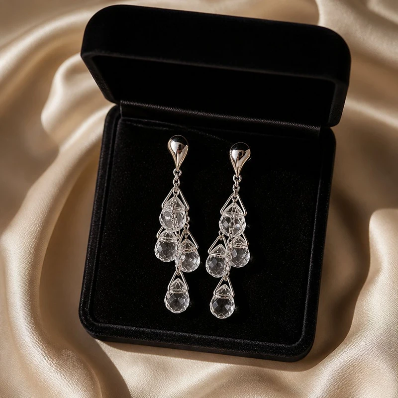 GANPUP Minimalistische Silberfarbene Creolen für Damen, Koreanische Mode, Neuer Ohrschmuck, Geschenk für Party und Urlaub. – Detail 6