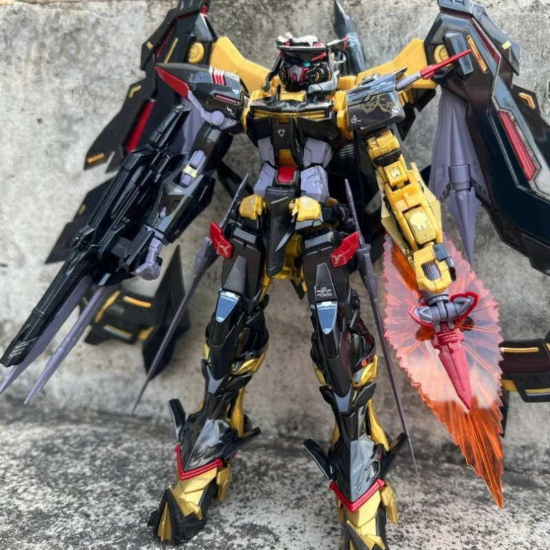

Оригинальная фигурка Bandai GUNDAM ASTRAY GOLD FRAME AMATSU MINA RG, аниме-робот, коллекционная сборная модель, украшение, игрушка, подарок