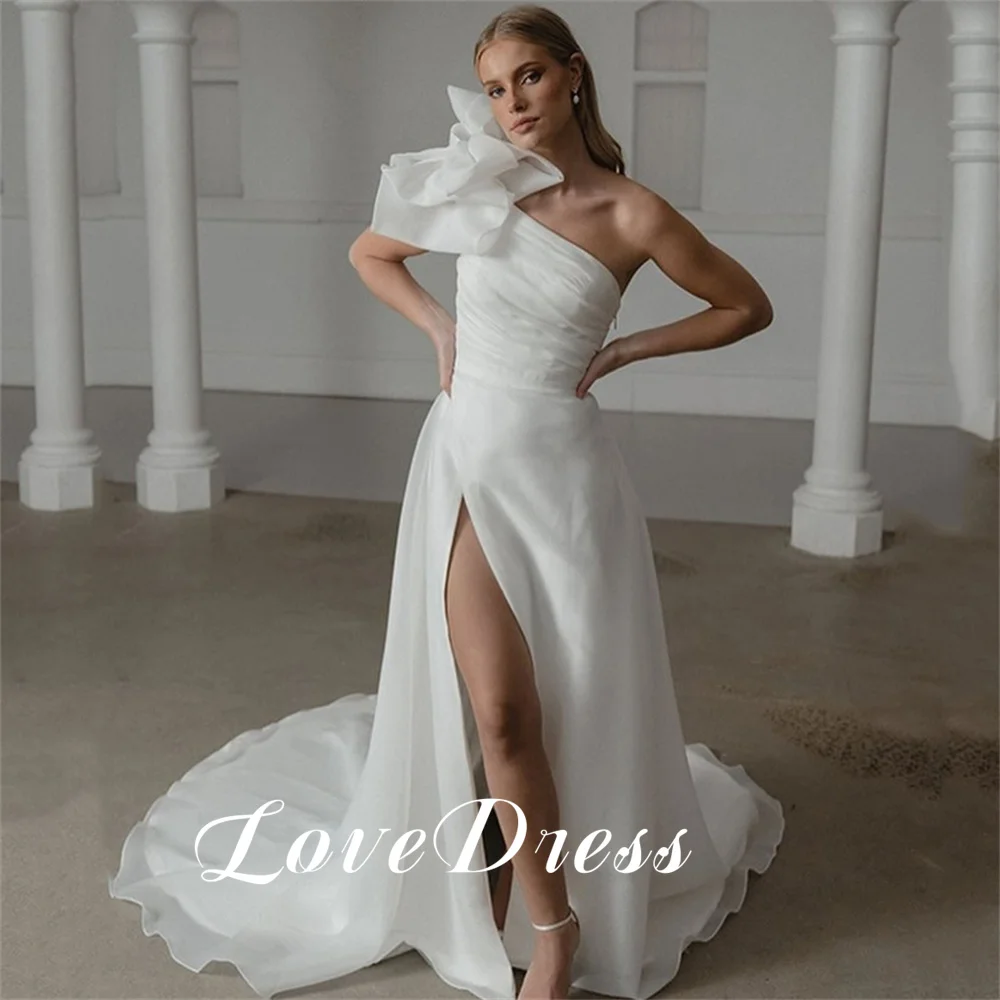 

Love Elegan A-Line One Shoulder Organza Wedding Dress With Big Bow Sexy High Side Slit Sleeveless Floor Length Bridal Ball Gowns