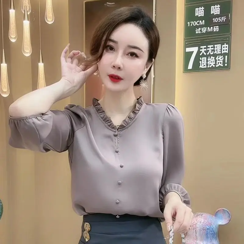 New Versatile Fashion Simple Style with Black Fungus Edge and Seven Quarter Sleeves Exuding a Stylish Chiffon Shirt for Women