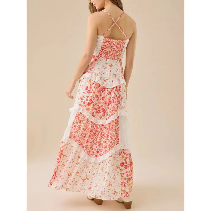 Combhasaki 여성 여름 조절 가능한 크로스 스트랩 백리스 V 넥 플라워 프린트 셔링 허리 비치웨어 프릴 a 라인 캐미 롱 드레스