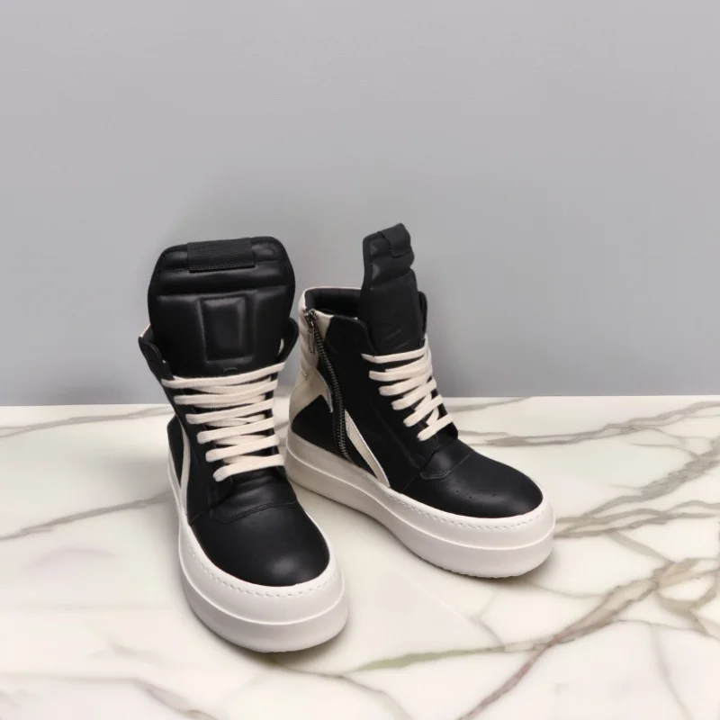 أحذية جلدية كاجوال للرجال أحذية نسائية عالية الجودة برباط علوي أحذية رياضية فاخرة باللون الأسود والأبيض للخريف