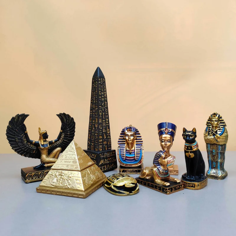Mummy figurine, pyramid decorative item, Egyptian pharaoh travel souvenir, coffin model, handicraft