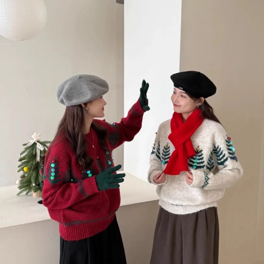 

Design Inspired Christmas Sweater for Women in Autumn / Winter 2025 New Heavy Industry Bell Sequin Retro Knit Sweater