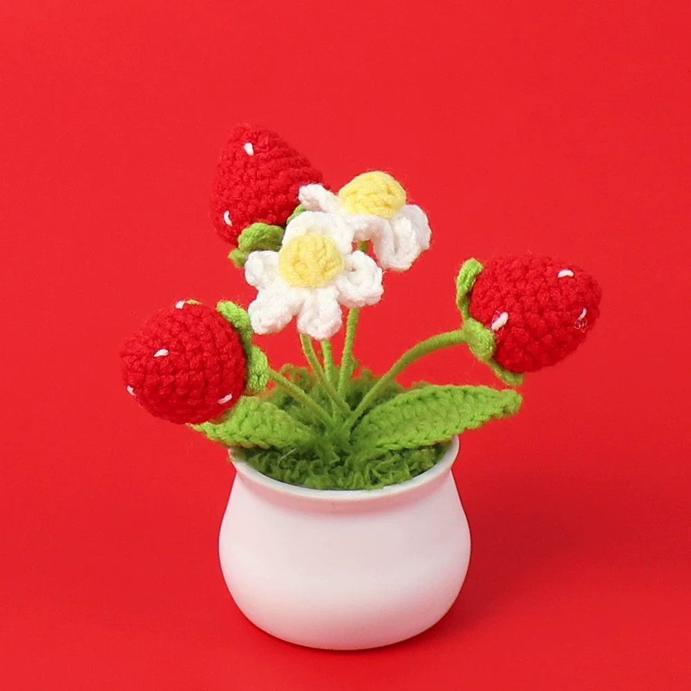 Niedliche Erdbeer-Häkelblumen, kreative Kintted-Blumen mit Topf-Fake-Pflanze für Auto, Bücherregal, Dekoration, Geschenk, Erdbeer-Dekor – Detail 6