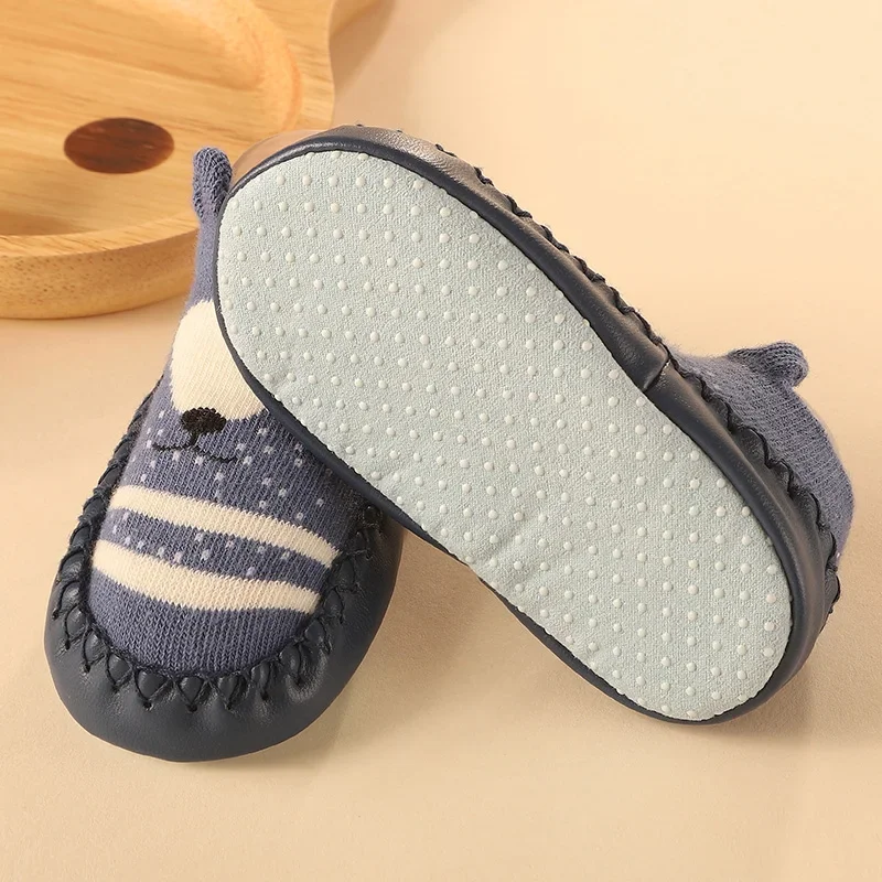 Zapatos de calcetines para bebé, zapatillas de suela suave, zapatos bonitos a juego de colores para niño y niña