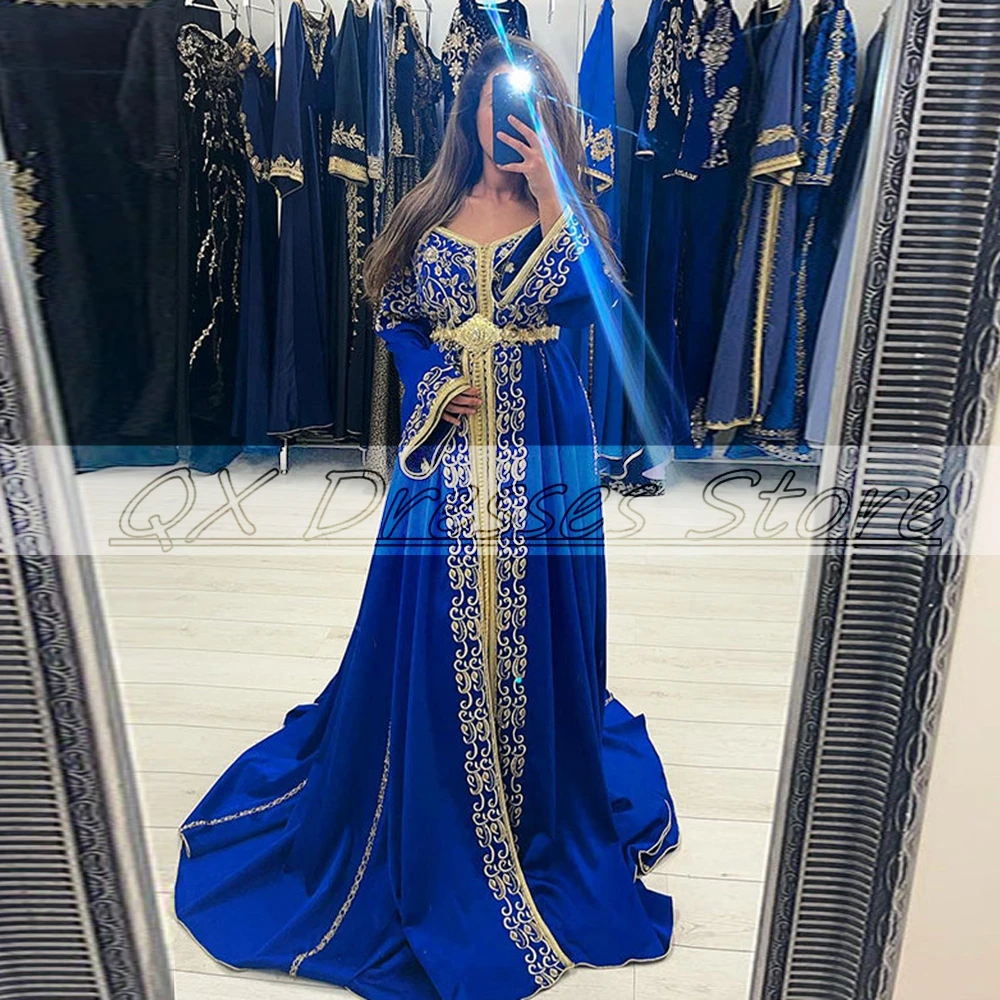 Customized Royal Blue Muslim Long Sleeve Prom Evening Dresses for Women 2022 V-Neck Embroidered Sweep Train  Sexy Casual  Formal