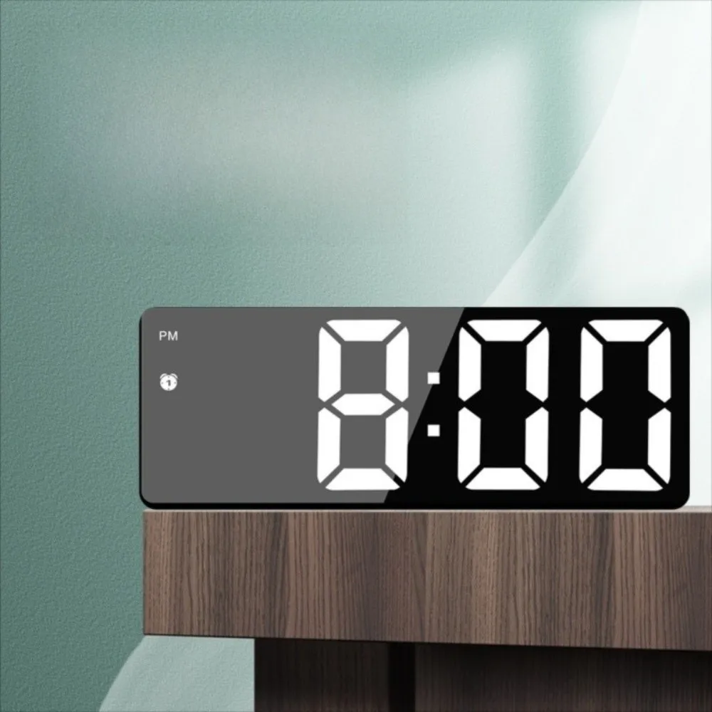 متعددة الوظائف LED المنبه المزدوج غفوة التحكم الصوتي ساعة إلكترونية عرض درجة الحرارة سطوع قابل للتعديل