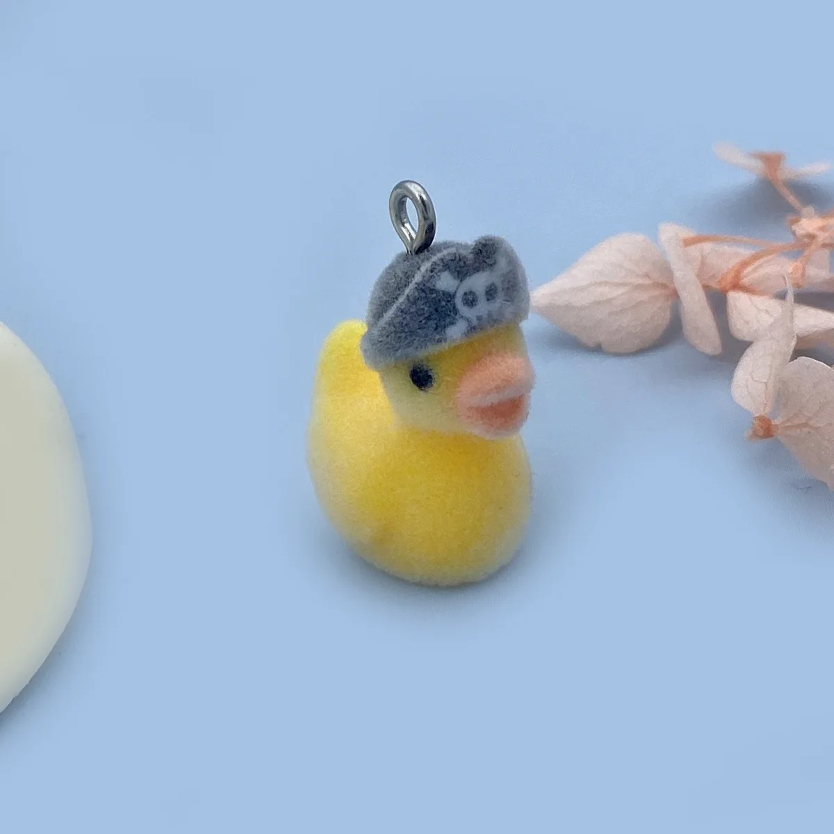 

4Pcs Resin Flocked Cartoon Pirate Duck Animal Pendant DIY Handmade Phone Strap Keychain Bag Charm