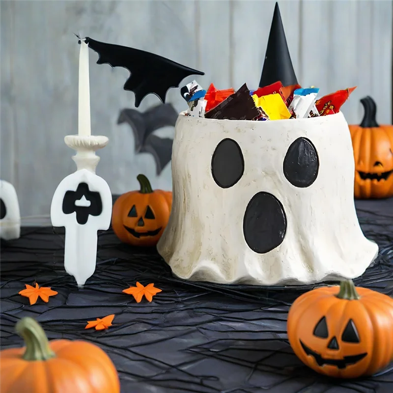 

Handmade Halloween Treat Bucket, Ghost Bucket Decor, Ghost Planter Pot, Ghost Bucket Vase, Halloween Special