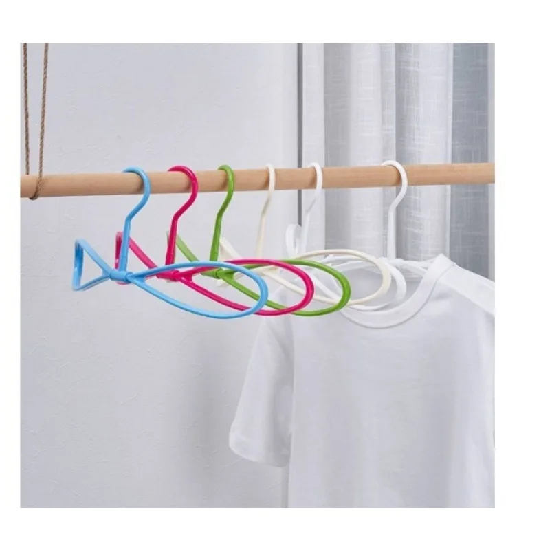 Mixed colors Retractable Adult Plastic Clothes Hanger Collar Protection Household Wardrobe Laundry Drying Garment Support Rack
