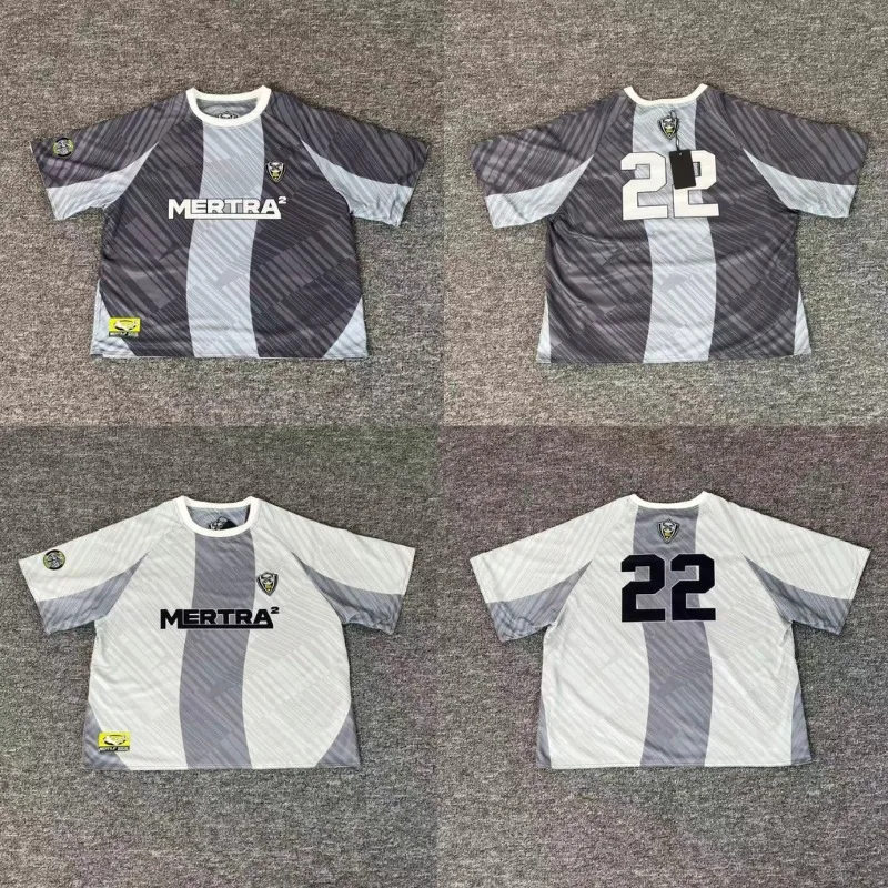 

Mertra Double-sided Wear Tshirt Summer American Hip-hop Rap Casual Loose Football Team Solid Color Short-sleeved T-shirts