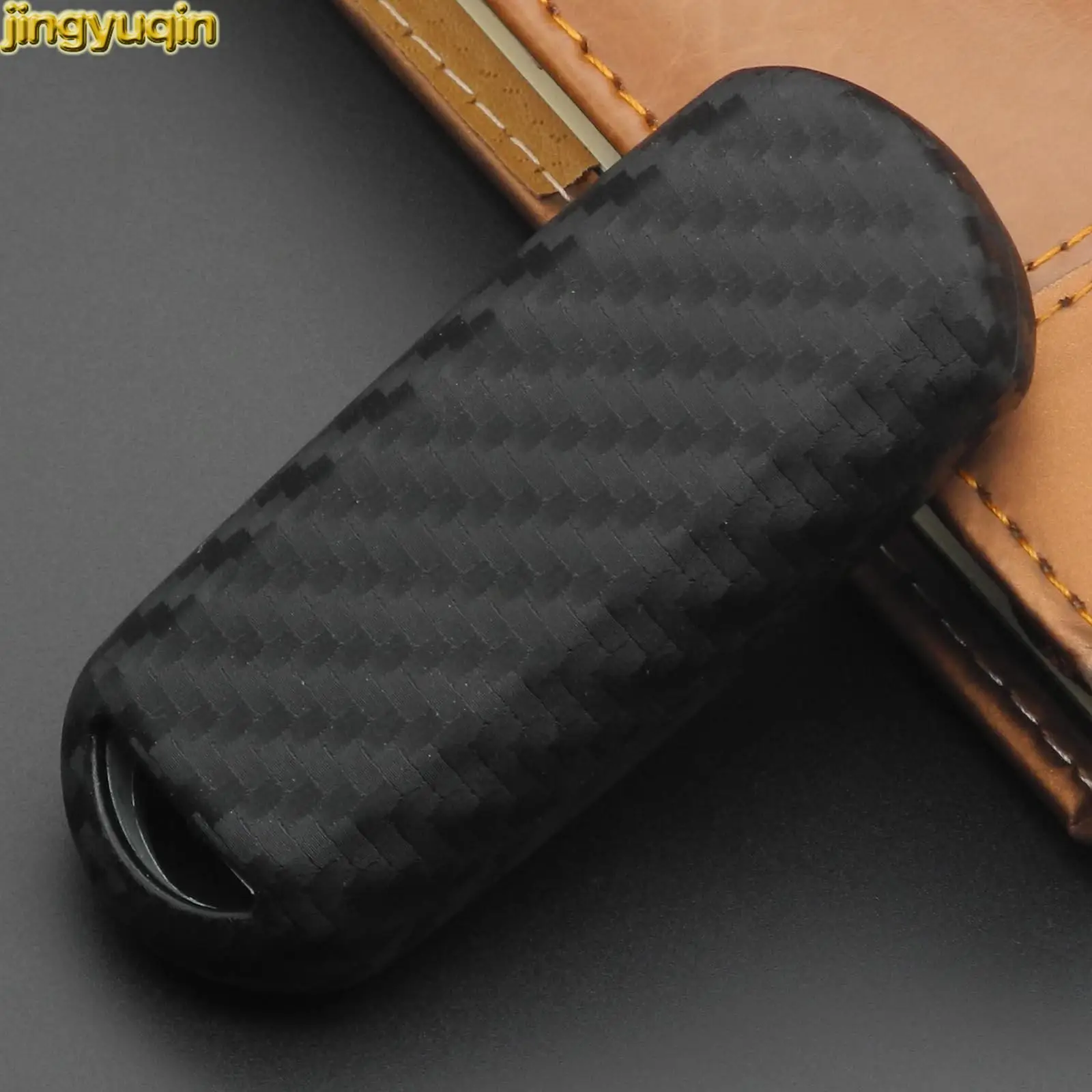 Jingyuqin 3/4 Tombol Silikon Karbon Casing Penutup Kunci Jarak Jauh untuk Mazda 2 3 6 CX5 CX7 CX8 Axela Atenza CX-3/4/5/7/8/9 MX5 Demio