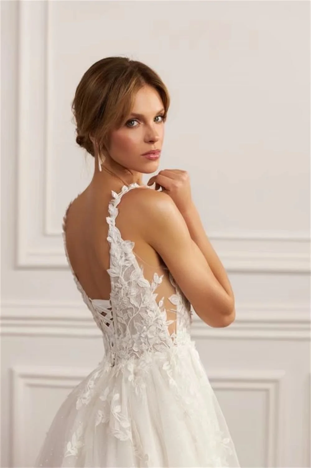 Customzied luxury Exquisite Sexy Two Straps V-neck Lace Applique Boho Beach A Line Wedding Dresses Side Slit Custom Made 2025