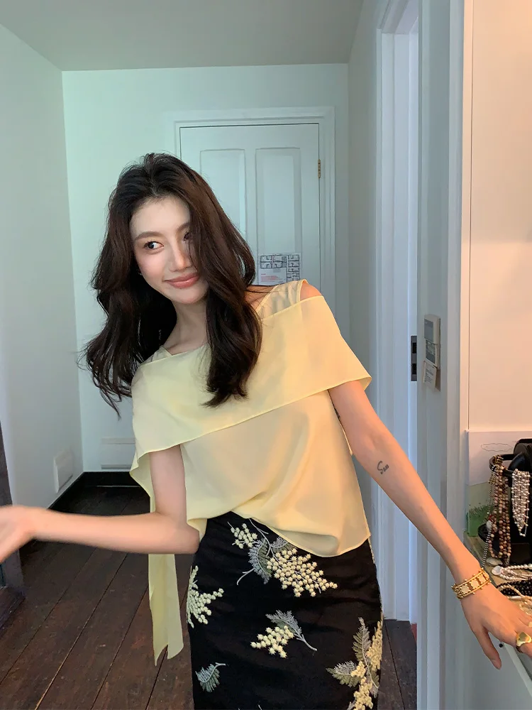 

Dragon Xier Summer Gentle Sle ort Sve irt Women's French Sle Loose Fit Silk irt oulder Bared Design Silk irt