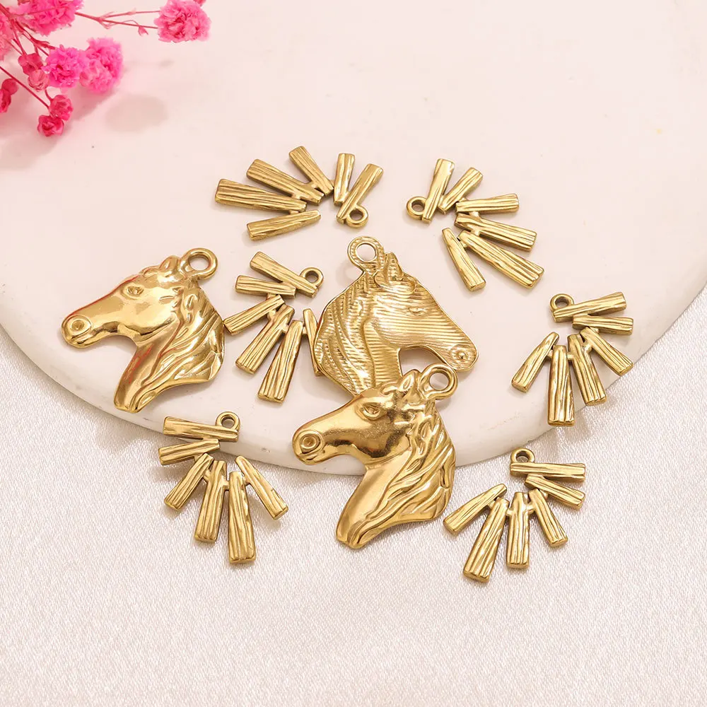 

10 шт./лот, подвески-шармы из нержавеющей стали с покрытием из 18-каратного золота в форме головы лошади для ожерелий, аксессуары для изготовления ювелирных изделий своими руками