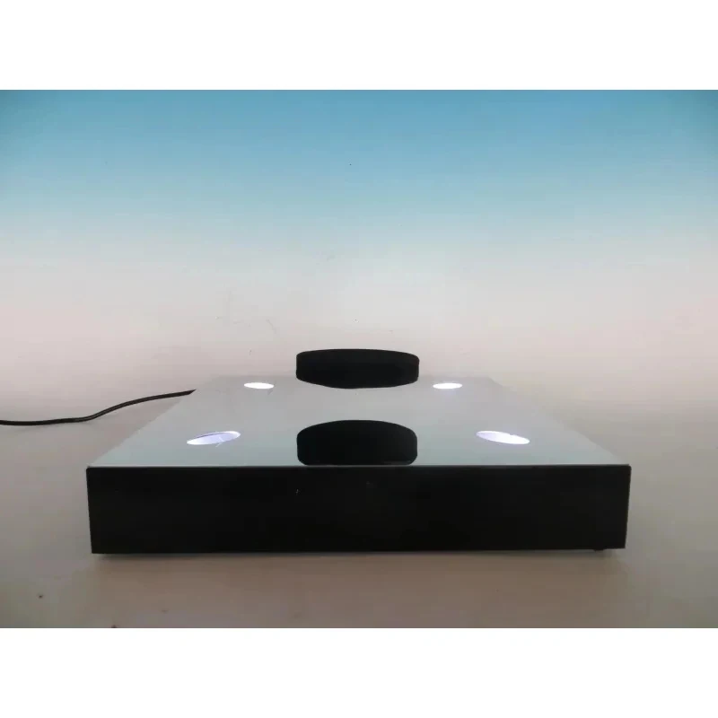 Suspension Display In Plastic With Maximum Load