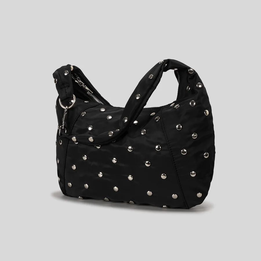 Fashion Rivet Hobos Women Shoulder Bags Punk Oxford Halfmoon Handbags Trend Lightweight Large Capacity Underarm Bag 2025