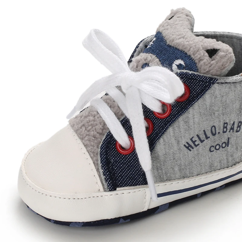 Neue, modische High-Top-Sneaker für Jungen, Mädchen, mit Cartoon-Motiven, lässig, weicher Stoffsohle, rutschfest, ideal als erste Schuhe zum Laufenlernen. – Detail 14