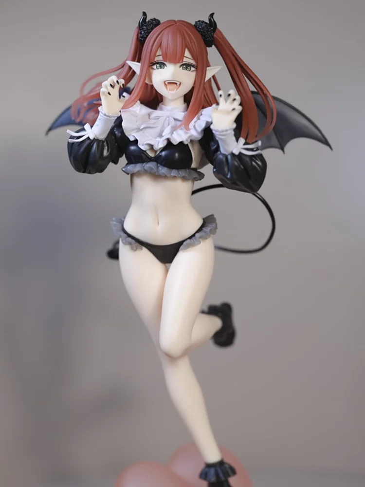 TAITO My Dress-Up Darling Liza Action Figure Anime Robô Colecionável Decoração de Mesa Brinquedo Presente para Aniversário e Férias